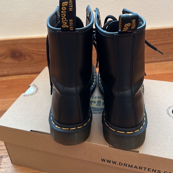 ❌SOLD❌ Dr. Martens 1460 W Airwair Leather Women's Size 7 Black Combat Boots Doc - Picture 10 of 11